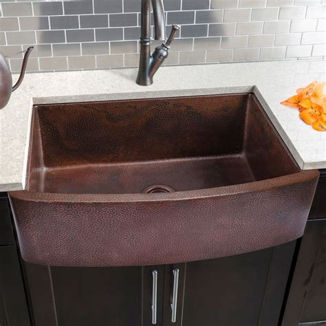 Shop Hahn CO003 Copper Farmhouse Extra Large 33-in Curved Apron Single Bowl Sink at Lowe's Ca ...