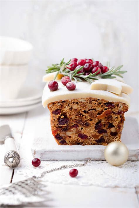 Old English Fruit Cake Recipe | CDKitchen.com