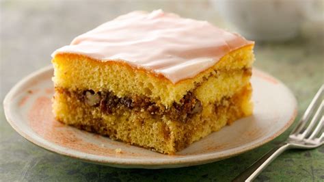 Honey Bun Cake Recipe - BettyCrocker.com