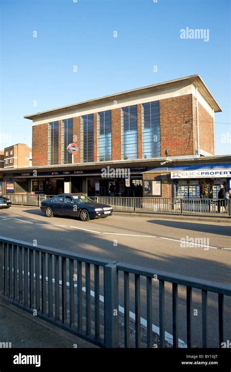 Acton town tube station hi-res stock photography and images - Alamy