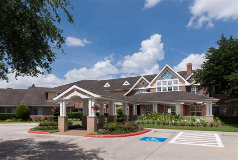 The Best Assisted Living Facilities in Sugar Land, TX | AssistedLiving.org