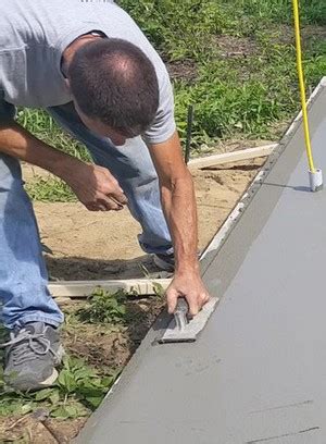 Concrete Edging Tools - Don't buy a concrete edger until you read this