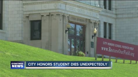 City Honors student dies unexpectedly - YouTube