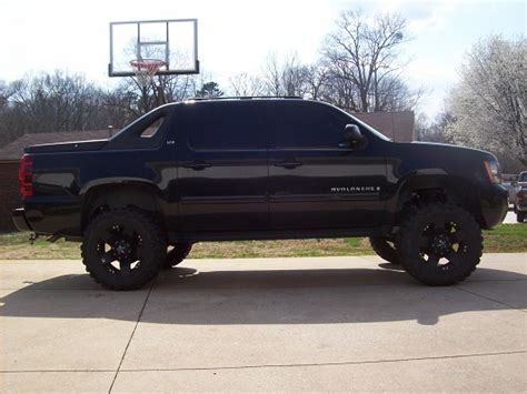 2007 Chevrolet Chevy Avalanche LTZ $28,500 - 100376786 | Custom Lifted ...