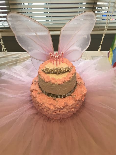 Fairy-themed girls birthday cake #GirlBirthday #Fairy #Girly #Wings # ...