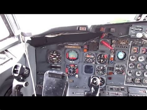 FedEx Boeing 727-200 Cockpit & Cabin (Retired) - YouTube