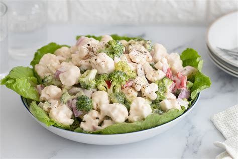 Cauliflower and Broccoli Salad With Mayonnaise Dressing Recipe