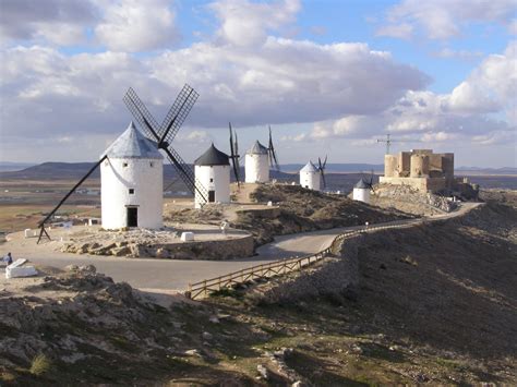 Molino Rufío y al fondo castillo de Consuegra Monument Valley, Natural Landmarks, Nature, Travel ...