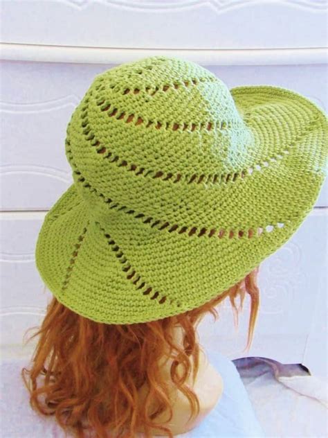 Simple Crochet Summer Hat- Make a Statement! - Crochet Dreamz