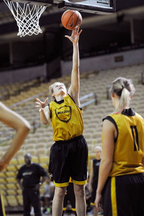 Missouri women's basketball coach enters big season | Sports ...