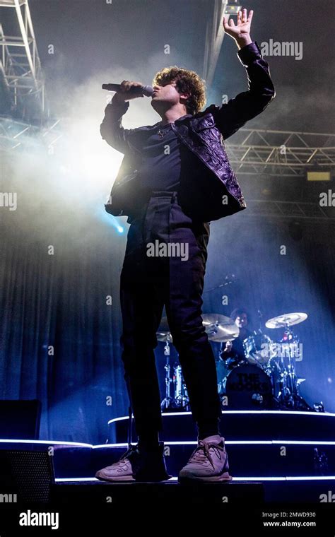 The kooks europe tour 2023 hi-res stock photography and images - Alamy