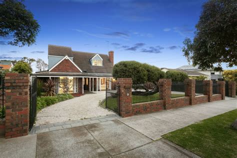 Melbourne auctions: Black Rock home sells for $2.76 million after a rapid-fire virtual auction