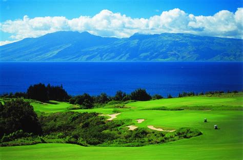 Live Near One of These Top West Maui Golf Courses