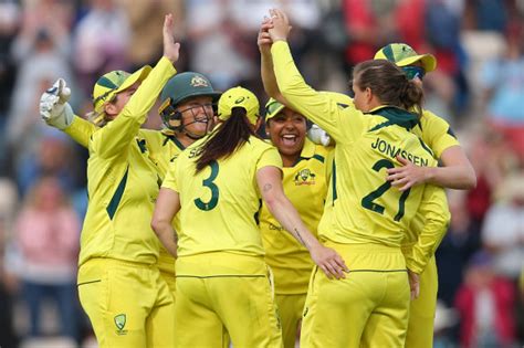 Women’s Ashes 2023: Australia beat England to retain urn