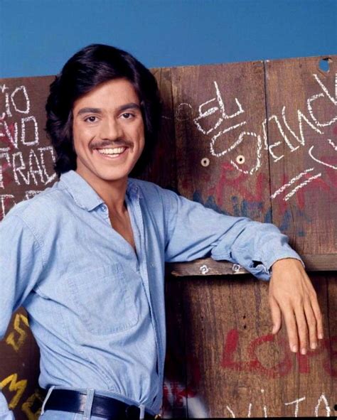 FREDDIE PRINZE IN TV SITCOM "CHICO AND THE MAN" - 8X10 PUBLICITY PHOTO ...