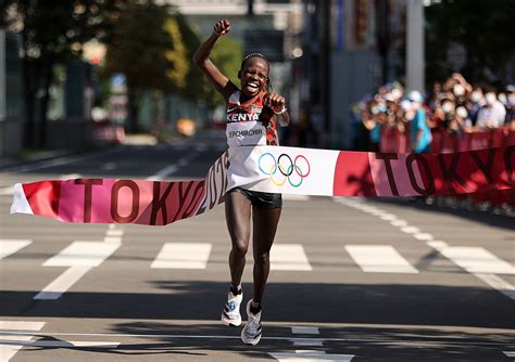 Olympics Marathon / Olympic Marathon Trials Galen Rupp Dominates 43 ...