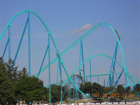 Leviathan @ Canada's Wonderland - Ontario, Canada (steel coaster). | Canadas wonderland, Theme ...