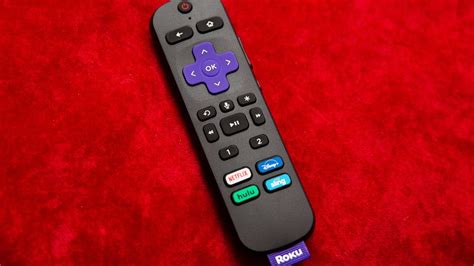 Roku rechargeable Voice Remote Pro listens for 'Hey Roku' voice ...