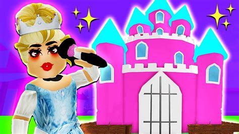 CINDERELLA DECORATES HER NEW CASTLE IN ROBLOX! 🏰 MeepCity Castles Update! 🏰 Roblox Roleplay ...