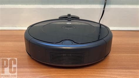 iRobot Roomba 694 - Review 2023 - PCMag Middle East