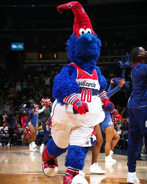 Washington Wizards Mascot / Herunterladen Hintergrundbild G Wiz Nba Maskottchen Der Washington ...