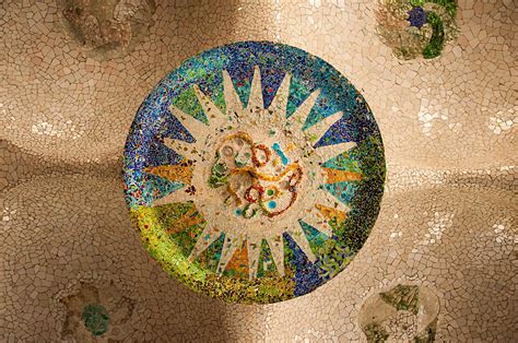 Ceiling_mosaic,_Park_Güell,_Barcelona | Unusual Places