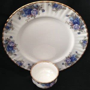 Royal Albert Moonlight Rose - China "Made in England"