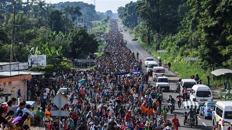 Illegal Immigrants Crossing Us Border 2024 - Evania Lurlene