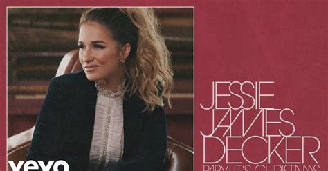 Dream Chaser: Jessie James Decker - Baby! It's Christmas (Song Premiere)