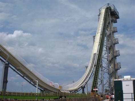 Worlds tallest water slide finally open