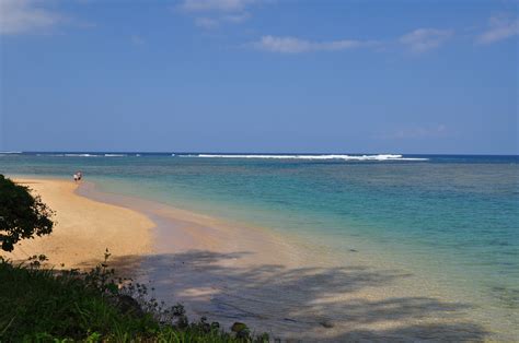 Hula Holiday: Anini Beach--Snorkeling for Turtles