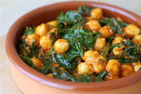 Tapa: Espinacas con Garbanzos (Spinach and Chickpeas) - Share A Prayer