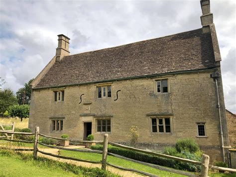 Exploring Woolsthorpe Manor - National Trust - Muslim Mummy