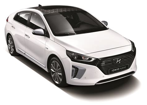 Hyundai reveals IONIQ lineup