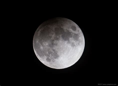 'Snow Moon' Eclipse & Green Comet a Double Treat for Skywatchers ...