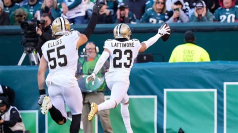 Marshon Lattimore 4th quarter pick-6 puts Saints up by 10 - Eagles vs ...