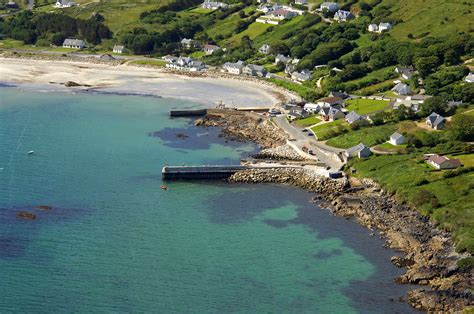 Leabgarrow Pier & Arranmore Ferry in Leabgarrow, Arranmore Island, County Donegal, Ireland ...