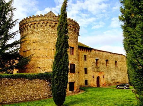 Salad Days, Zen Nights: Castle Villafranca