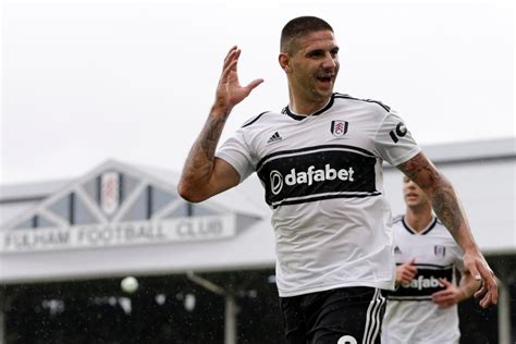 Chelsea transfer news: Blues linked with shock swoop for Fulham striker ...