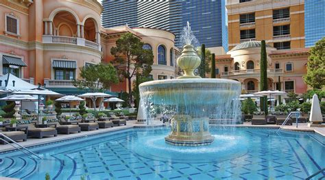 Pool & Cabanas - Bellagio Hotel & Casino