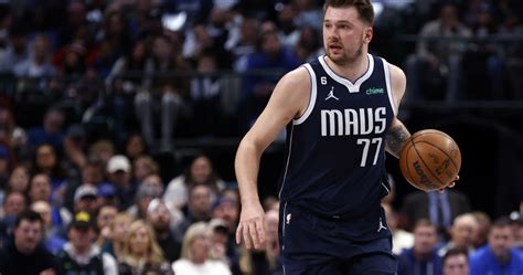 Mavs' Luka Dončić Won't Return from Heel Injury vs. Kings Despite ...