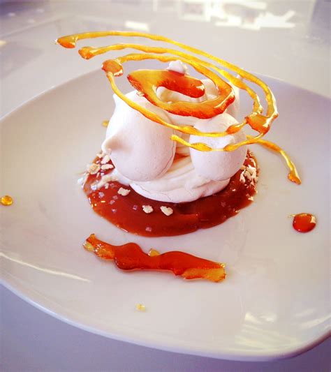 Caramel vacherin Dessert Presentation, Plating Ideas, Simply Recipes, Plated Desserts, Meringue ...