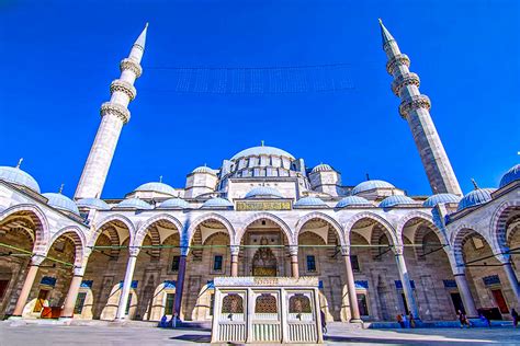 Tourists should know: Istanbul's Suleymaniye Mosque 🕌🇹🇷