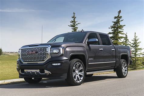 In Pictures: 2016 GMC Sierra Denali - The Light Duty Heavy Luxury Pickup