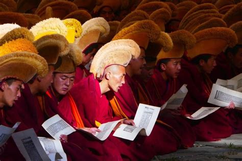 25 Interesting Cultures Around the World with Unique Traditions | T2B