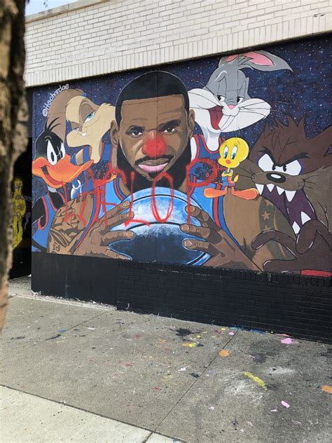 LeBron mural vandalized in Akron