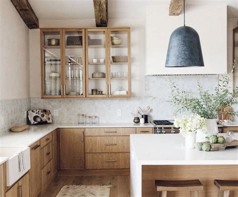 How to Build a Modern Rustic Kitchen