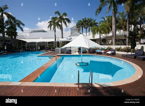 Swimming pool at Shangri-La Hotel. The Pier, Cairns, Queensland, Australia Stock Photo - Alamy