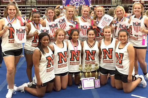 Nashville cheerleaders receive camp awards | Southwest Arkansas News