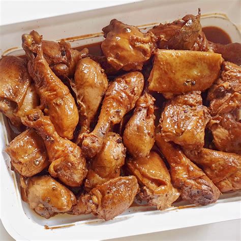 Chicken Adobo - FoodTray2Go